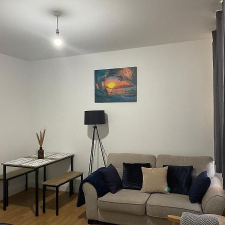 Spacious City Centre 2 Bedroom Apartment - Lt Apartment レスター エクステリア 写真